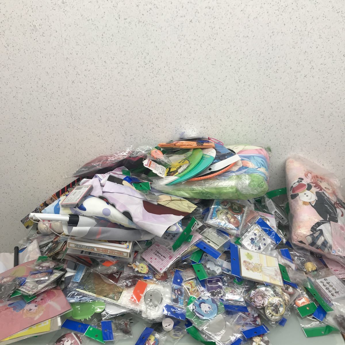ジャンク】アニメ アニメグッズ 大量セット 傷汚れ欠品破損有り 未開封