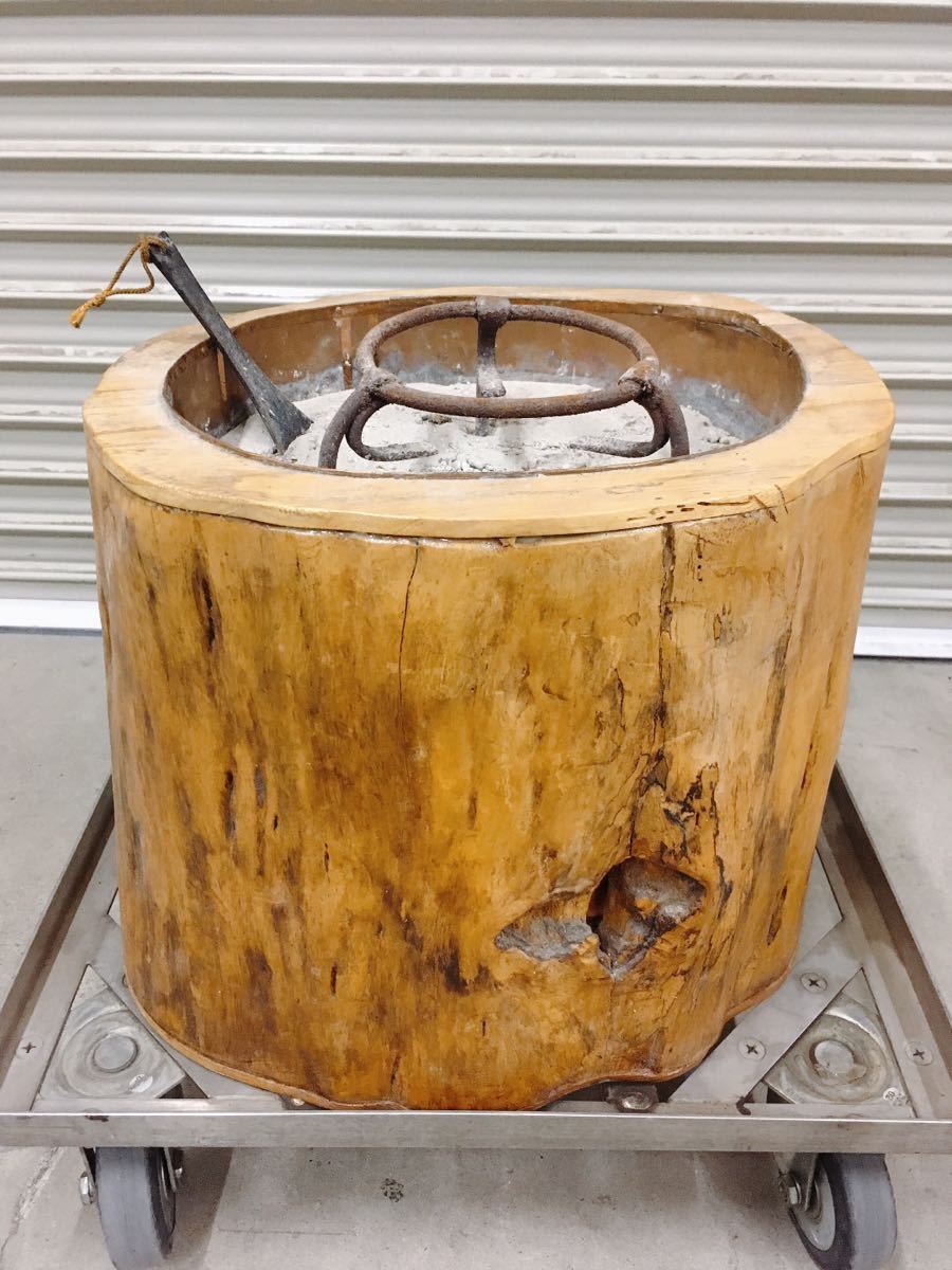 現状品 しちりん 七輪 囲炉裏 いろり 火鉢 手あぶり 灰付き 五徳 灰ならし 茶道具 古民具 引取歓迎茨城県常陸大宮市 0726あら1 M 170