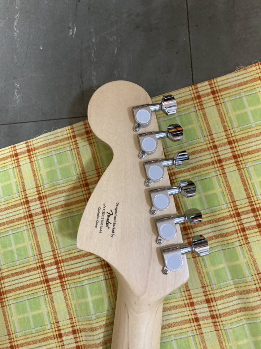 未使用Squire by Fender Stratocasterエレキギターソフトケース付