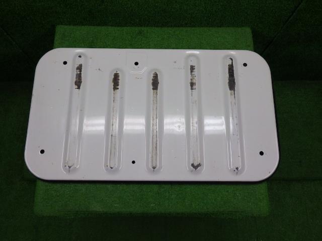 ハイゼット EBD-S211P W09/白 荷台のエンジンフード/ 66401-97501 8150