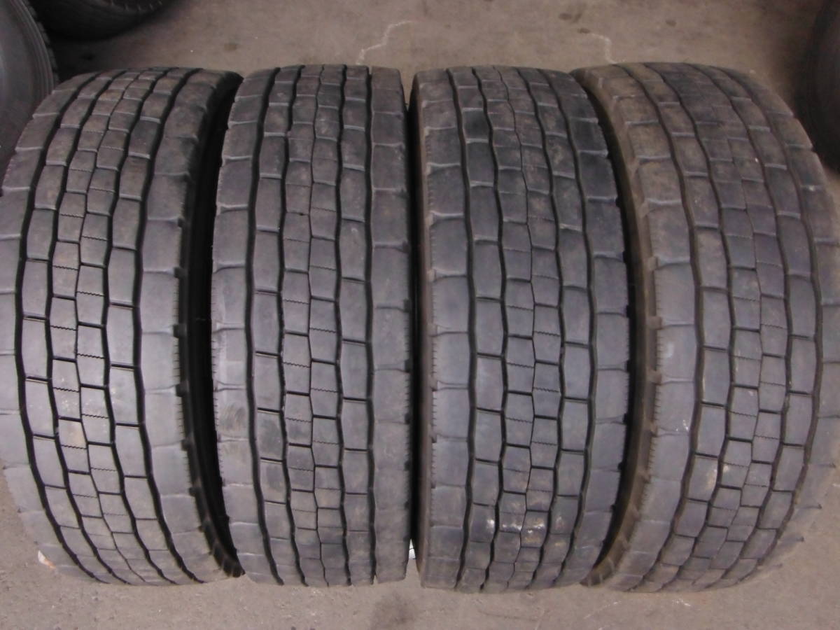 セール，お買い得 T1577 4本SET価格 バリ溝 245/70R19.5 136/134J ダンロップ SP680 ミックス MIX 245/70-19.5 245/70/19.5(タイヤ)｜売買されたオークション情報、yahooの商品情報をアーカイブ公開 - オークファン タイヤ