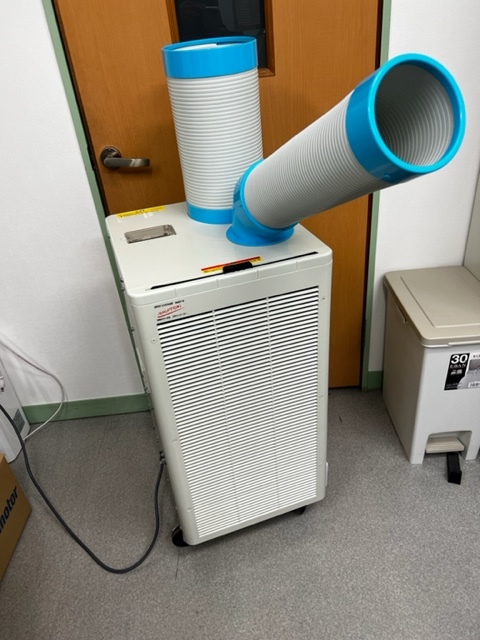 新作入荷，正規品 ナカトミ 排熱ダクト付きスポットクーラー N407-R 電源100V 能力2.2 2.5kW 移動式(業務用)｜売買されたオークション情報、yahooの商品情報をアーカイブ公開 - オークファン 業務用