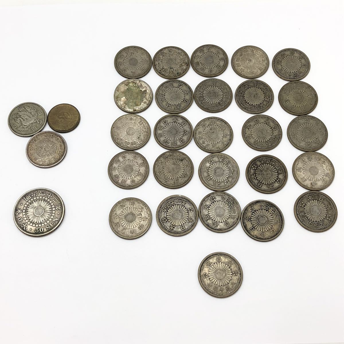 人気セール，得価 7.27HK-6 日本古銭まとめ 通貨 /硬貨/記念硬貨/古銭 /銭 /お宝 /昔のお金/50銭等/古コイン/アンティーク/コレクション/CI0 DA8(その他)｜売買されたオークション情報、yahooの商品情報をアーカイブ その他