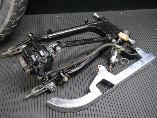 Z550LTDⅡより Z400FX E4に 純正 スイングアーム ホイール シャフト 
