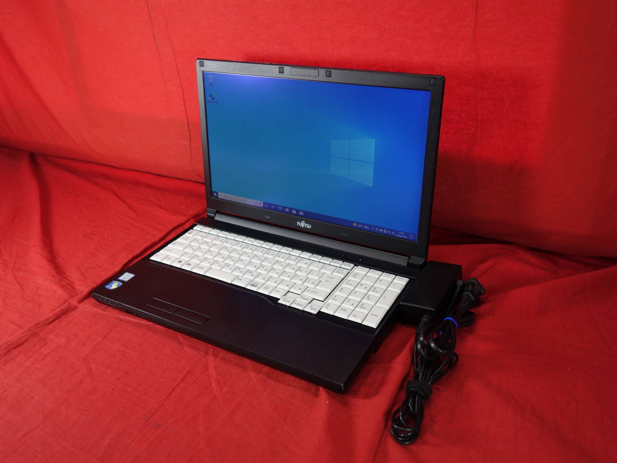 富士通 FMV LIFEBOOK AH56/G Core i7 2670QM 2.2GHz 8GB 750GB 
