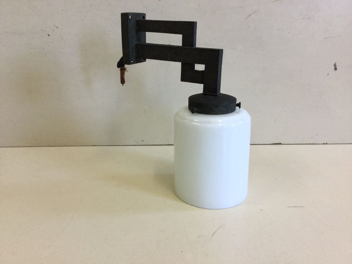 昭和レトロ ☆壁 掛け用電笠 ☆アンティーク ☆A☆ ビンテージ 壁掛け