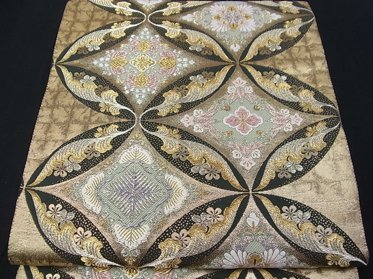 超激得，定番 平和屋着物 極上 六通柄袋帯 唐織 七宝花文 金糸 逸品 km689(仕立て上がり)｜売買されたオークション情報、yahooの商品情報をアーカイブ公開 - オークファン 仕立て上がり