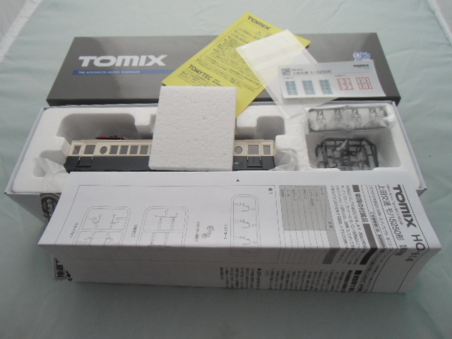 【セール，新作】 TOMIX HO-614 上田交通 モハ５２５０形(私鉄電車)｜売買されたオークション情報、yahooの商品情報をアーカイブ公開 - オークファン 私鉄電車