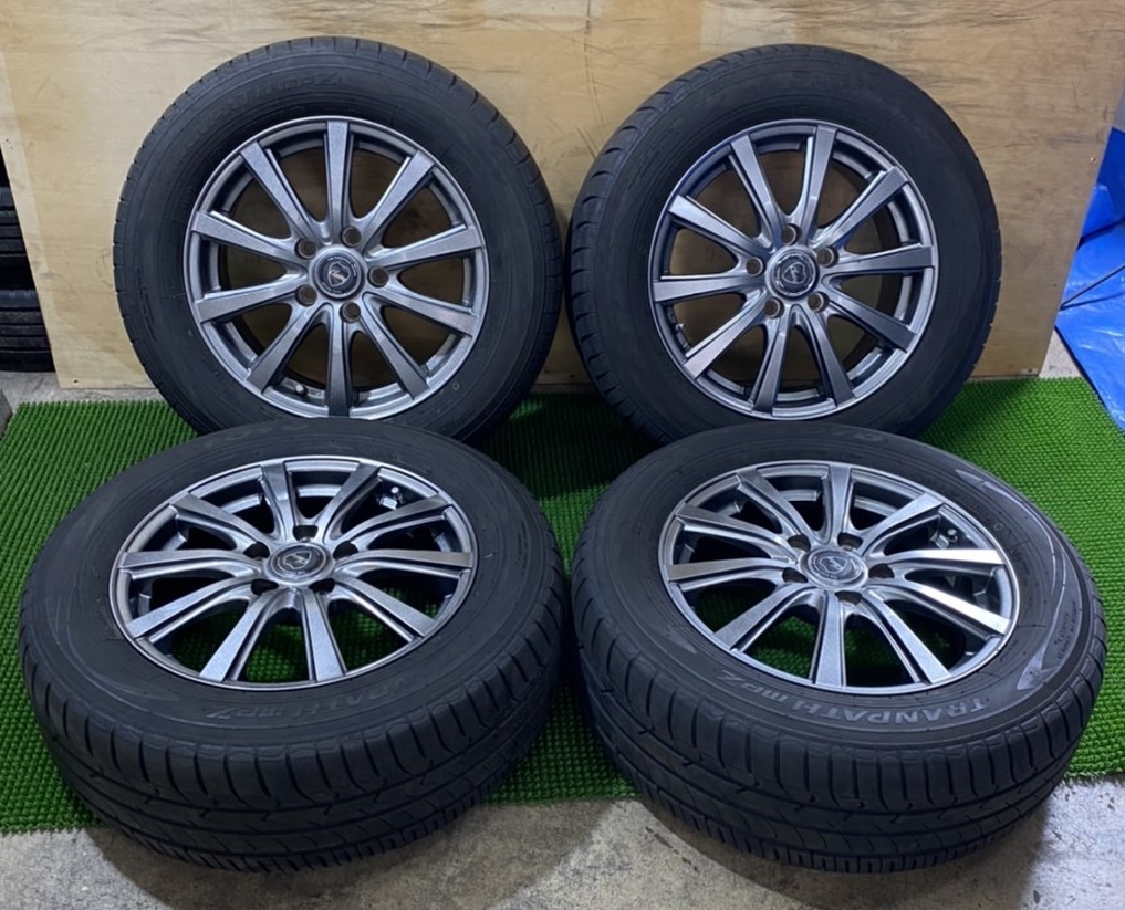 215/60R16 TOYO【2019年】(社外アルミホイール) 16X6.5J ET53 5H/114.3 4本セット!バリ溝!