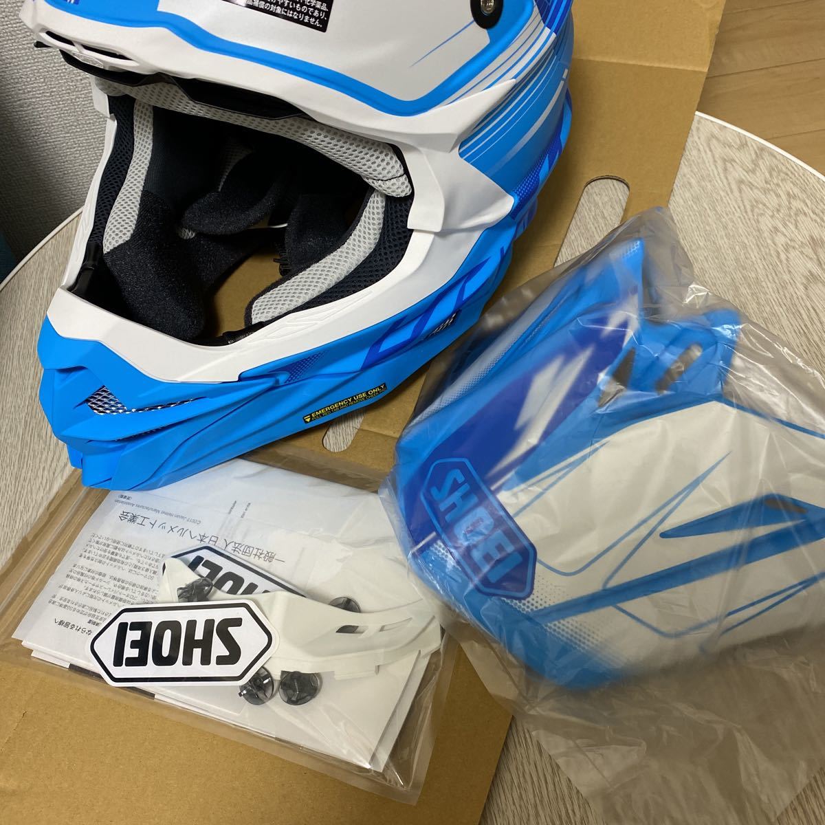 完全限定品 ショウエイ SHOEI VFX-WR ZINGER TC-2 ヘルメット(Lサイズ 
