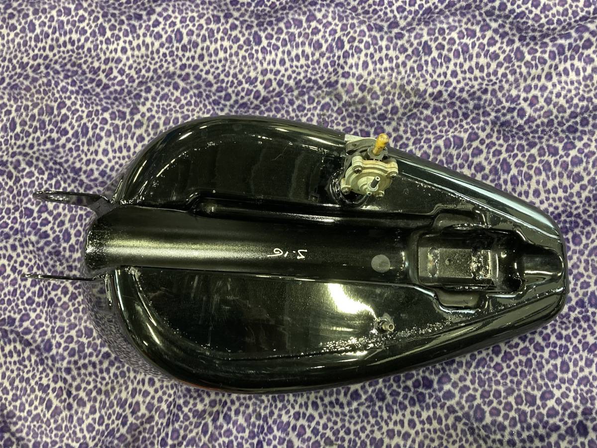 スポーツスタータンク 純正 883 オートバイ ハーレーダビッドソン用
