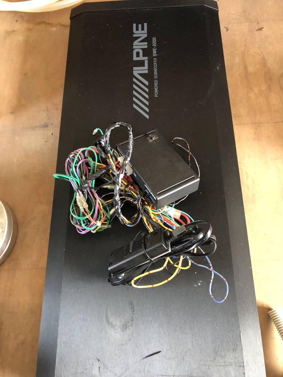 ALPINE パワードサブウーファー SWE-2200 SWE-2200 パワードサブ