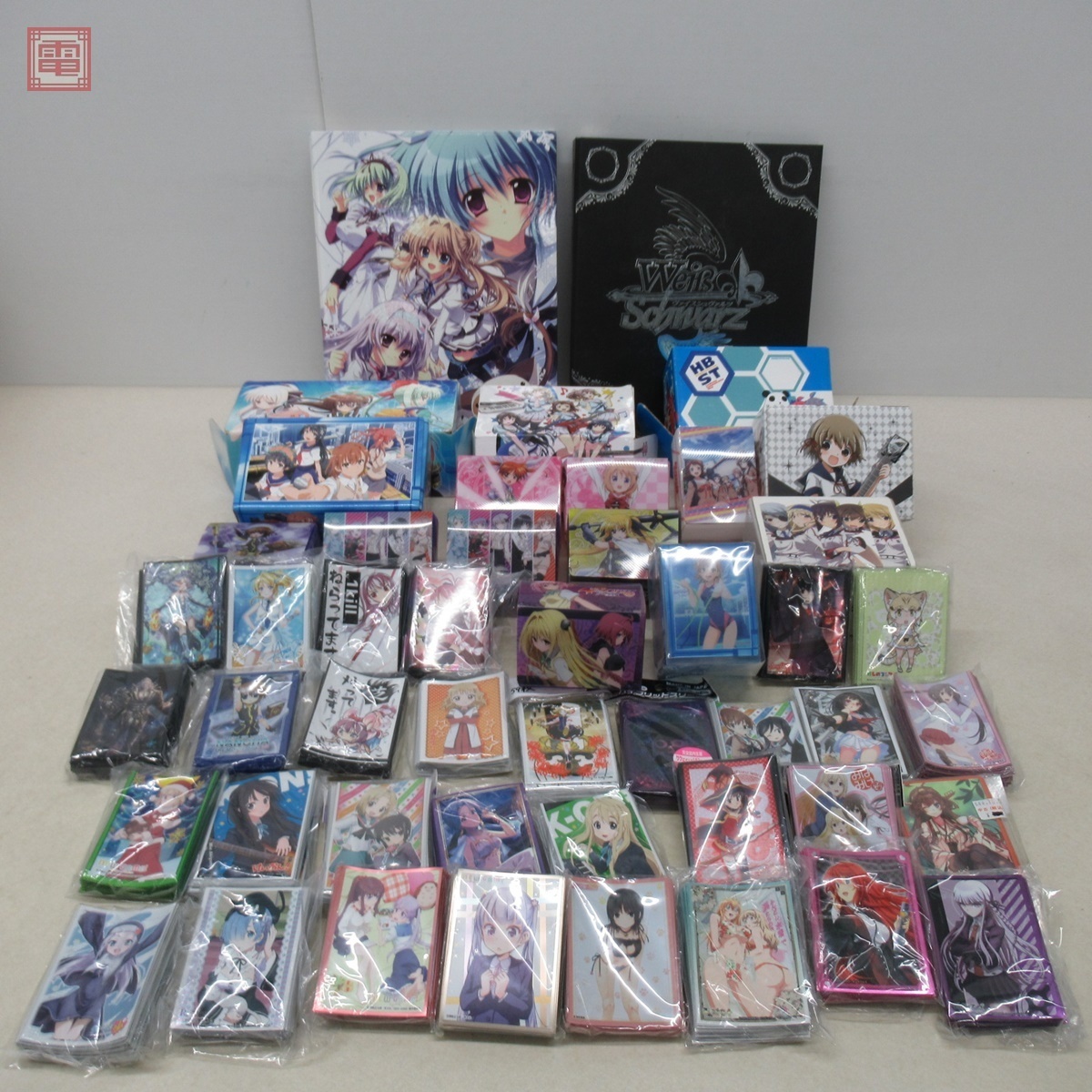 キャラクタースリーブ/ケース/ストレージ/ファイル 等 まとめて大量セット なのは/東方/バンドリ/アイマス 他【20