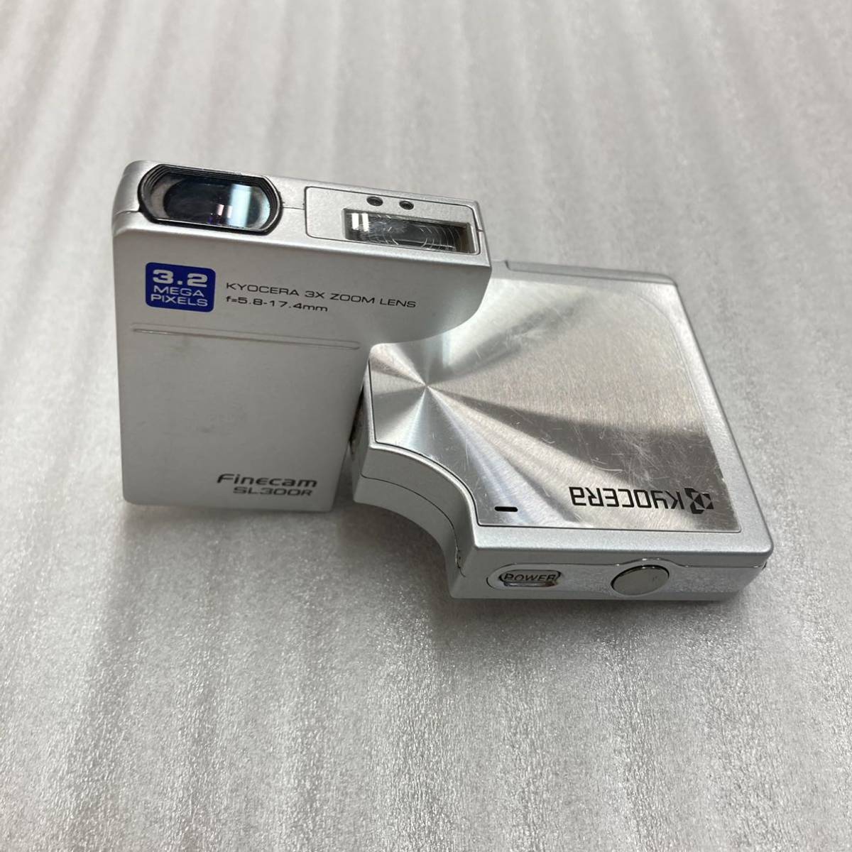 希少☆ KYOCERA 京セラ デジタルカメラ シルバー Finecam SL300R 
