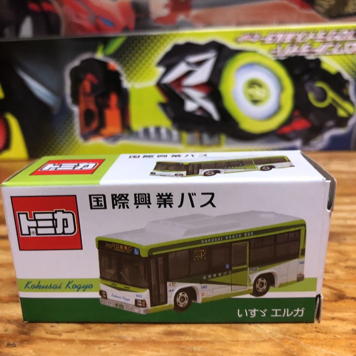 トミカ 国際興業バス いすゞエルガ 限定 国際興業バス トミカ : 製品を