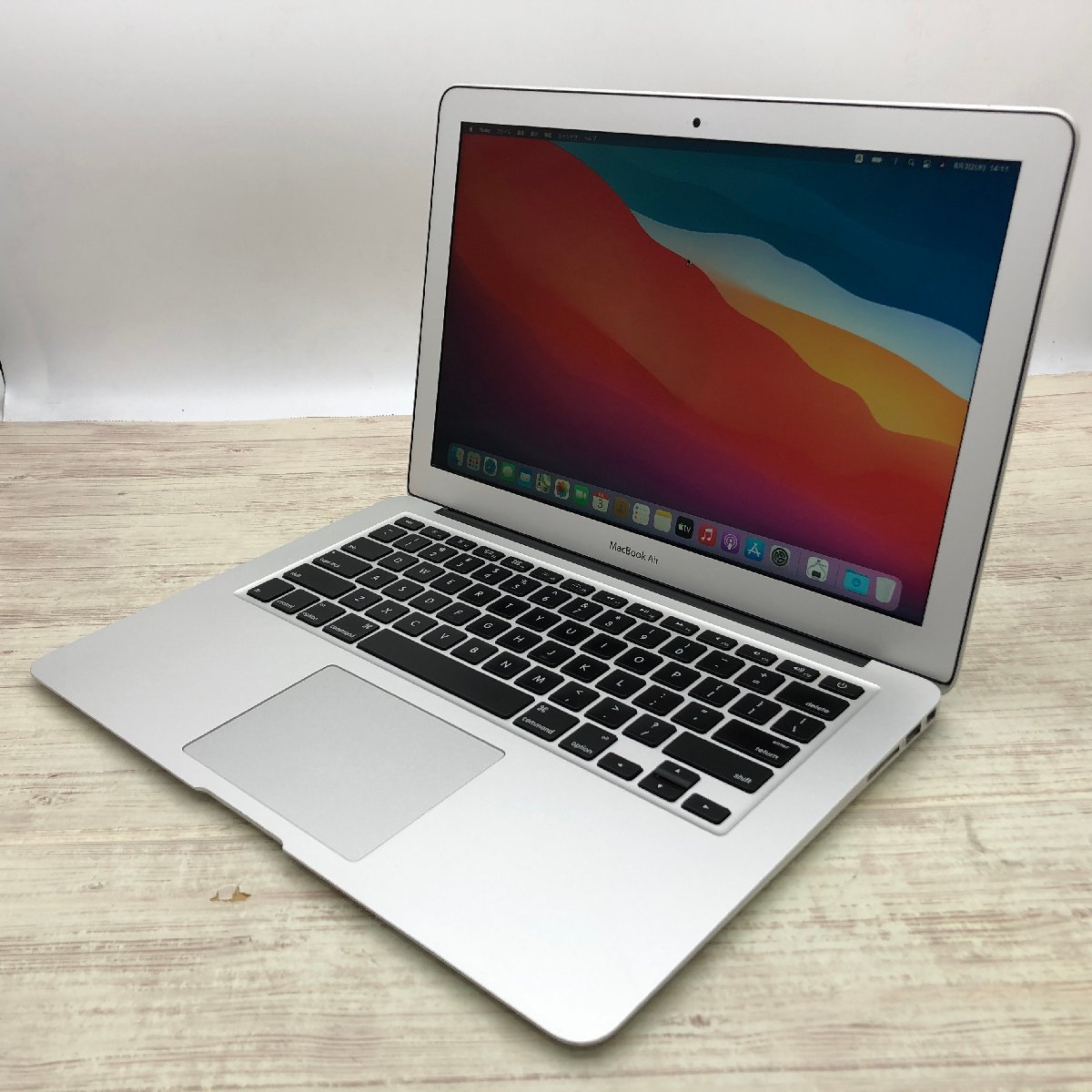 Apple MacBook Air 13inch Mid2013 A1466 Core i7 1.70GHz/8GB/256GB