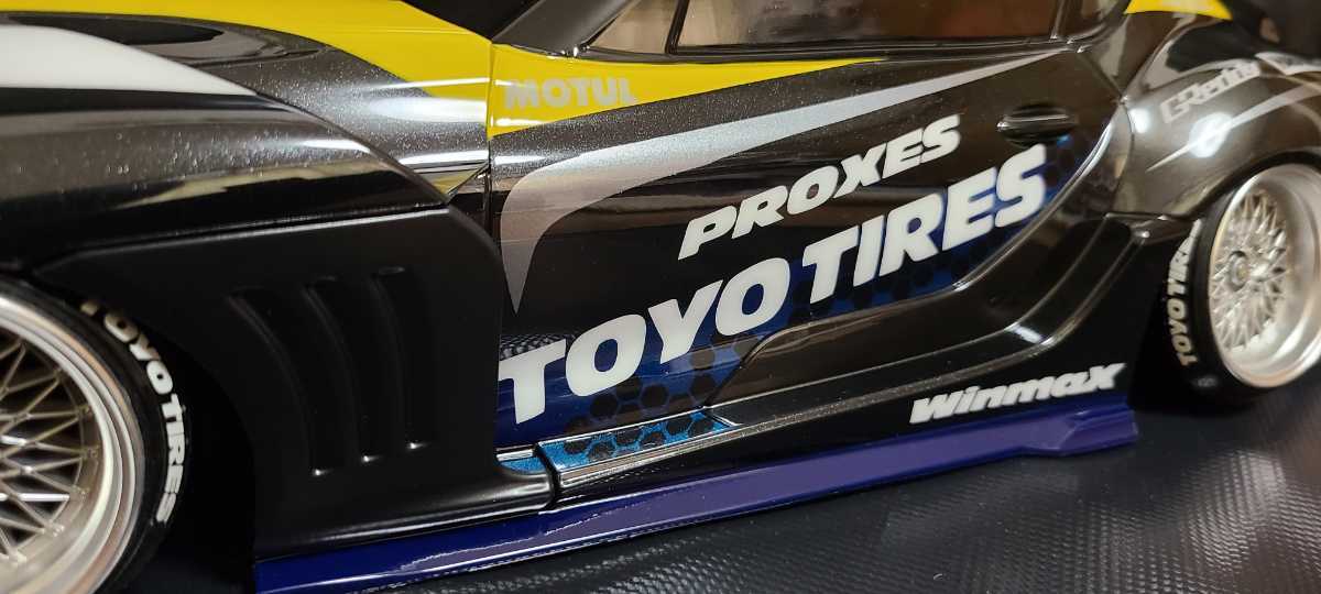 YDKアディクション hycade スープラ　TOYO TIRESボディ YDKアディクション hycade スープラ TOYO TIRESボディ YDK