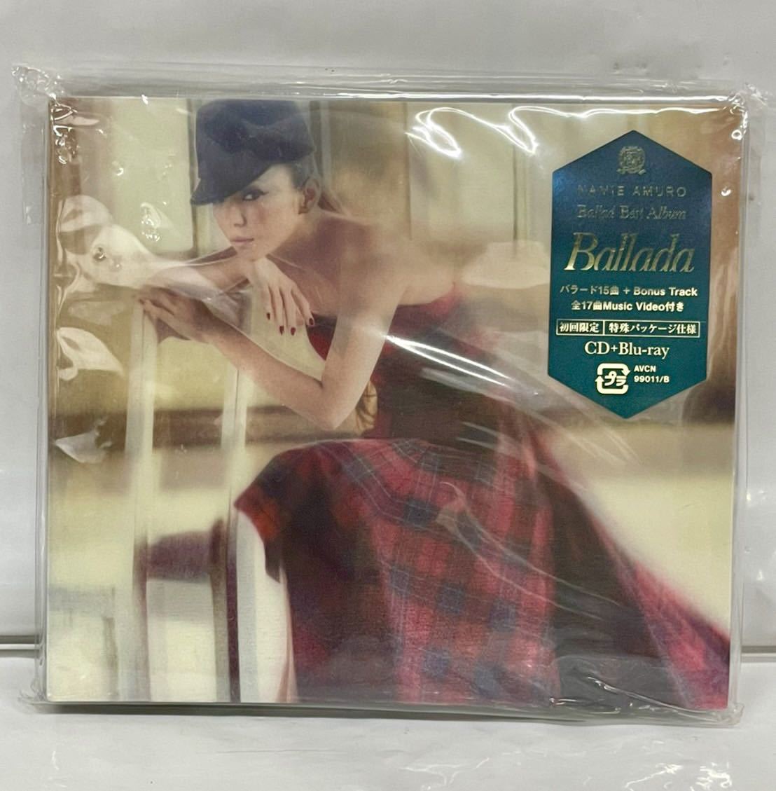 た-8-59】未開封 新品 安室奈美恵 初回限定 特殊パッケージ仕様