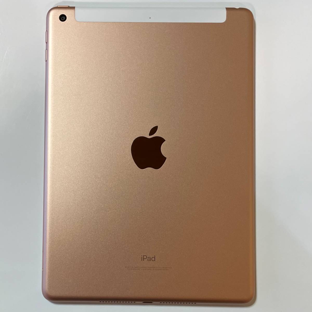極美品) Apple SIMフリー iPad (第6世代) ローズゴールド 32GB MRM02J 