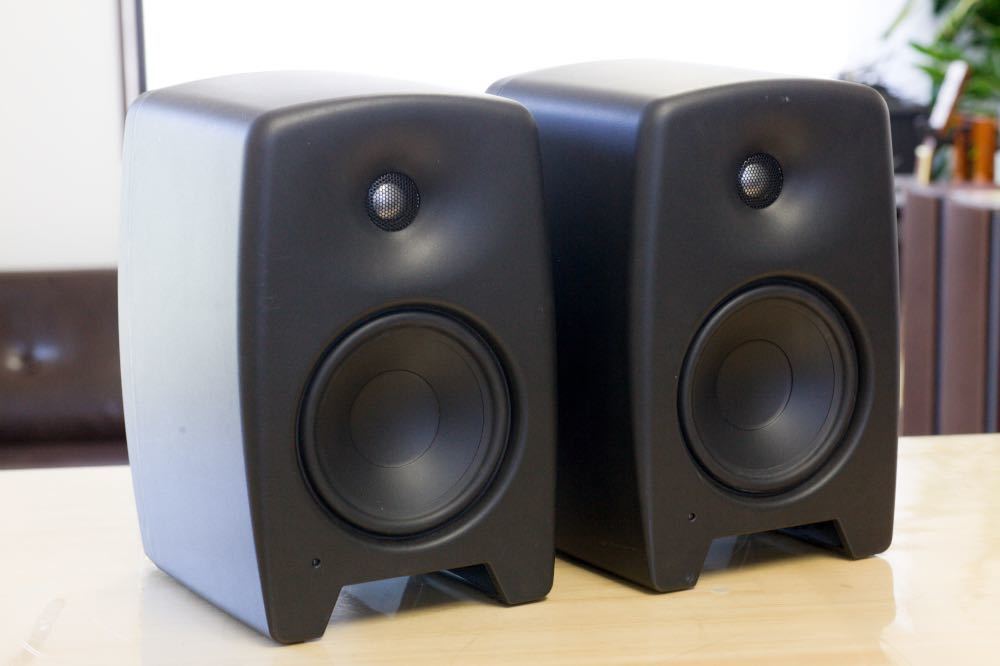 GENELEC M030 モニタースピーカー ペア 美品 希少 箱あり GENELEC M030 モニタースピーカー ペア 美品 希少 箱あり GENELEC M030