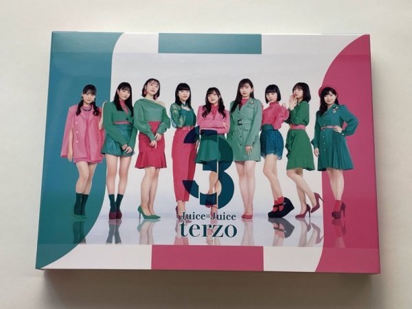 SALE，低価 Juice=Juice アルバム terzo 初回生産限定盤B CD+BD(その他)｜売買されたオークション情報、yahooの商品情報をアーカイブ公開 - オークファン さ行