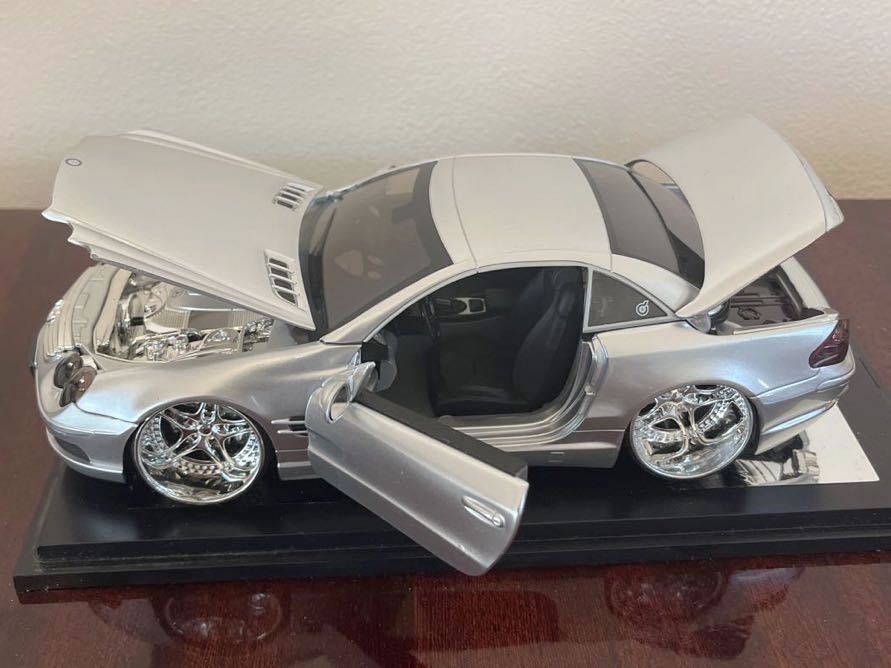 メルセデスベンツSL55 AMG MERCEDES BENZ 1/18？1/24？メッキ深リム