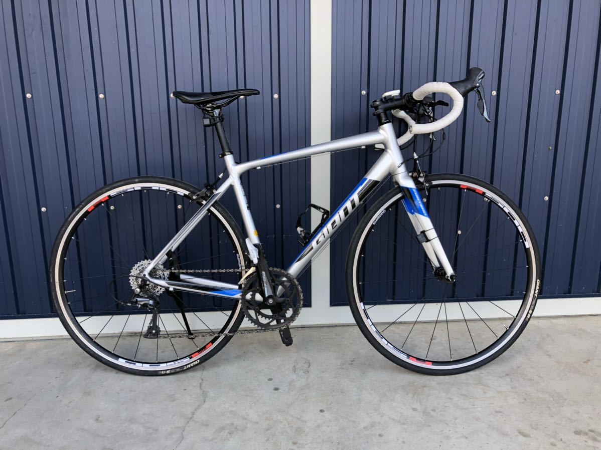 GIANT contend2　ロードバイク　105　11s　引き取り限定 GIANT contend2 ロードバイク 105 11s 引き取り限定 GIANT contend2