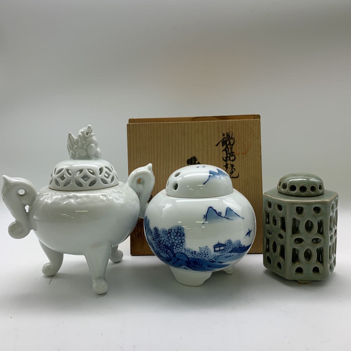 人間国宝 共箱 染付 近藤悠三 柘榴 近藤悠三(作) 飾大皿 未使用 師 富 