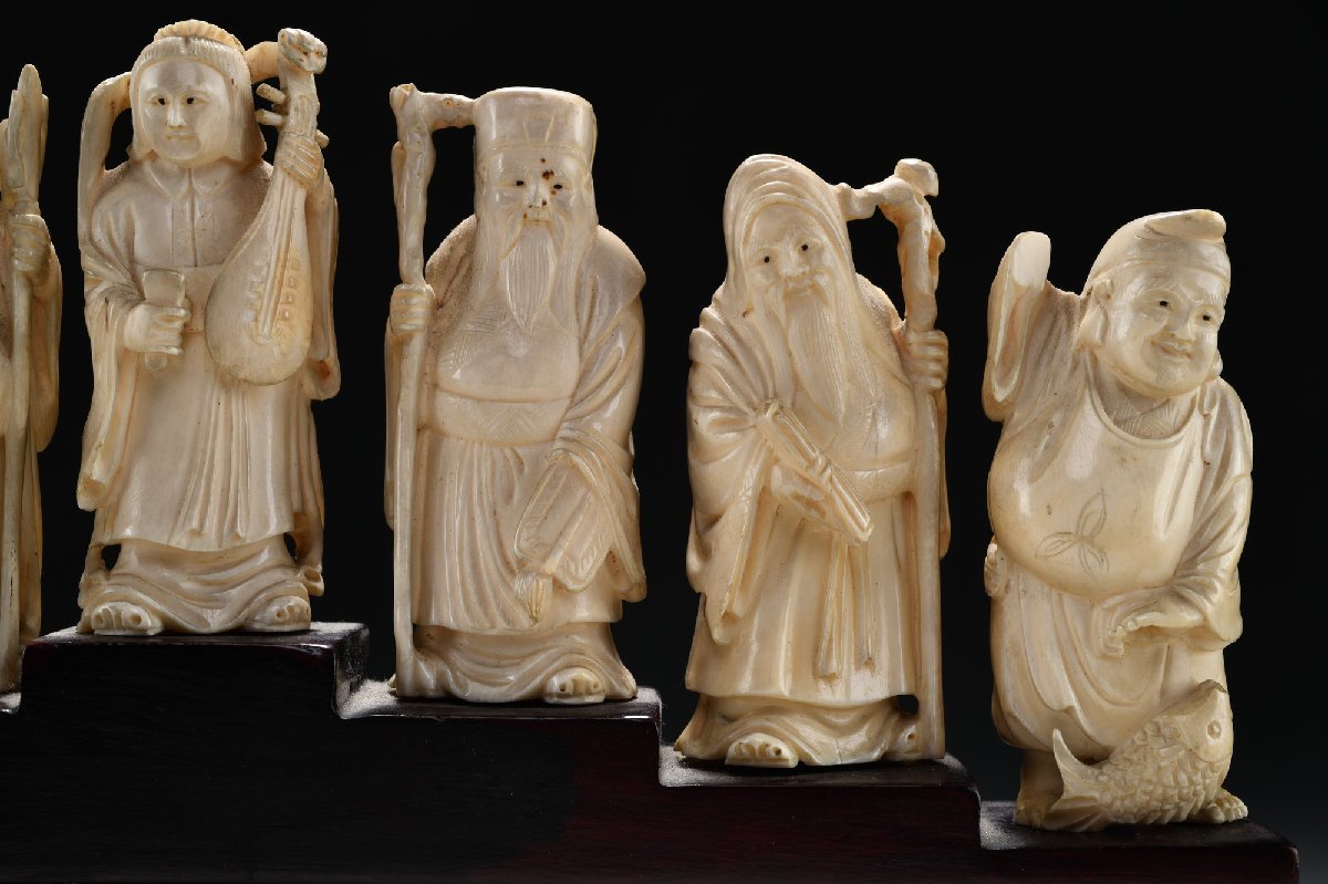◇鶴鳴堂◇時代物 極細工 古置物 マンモス芯料彫 時代物 所見最大彩絵