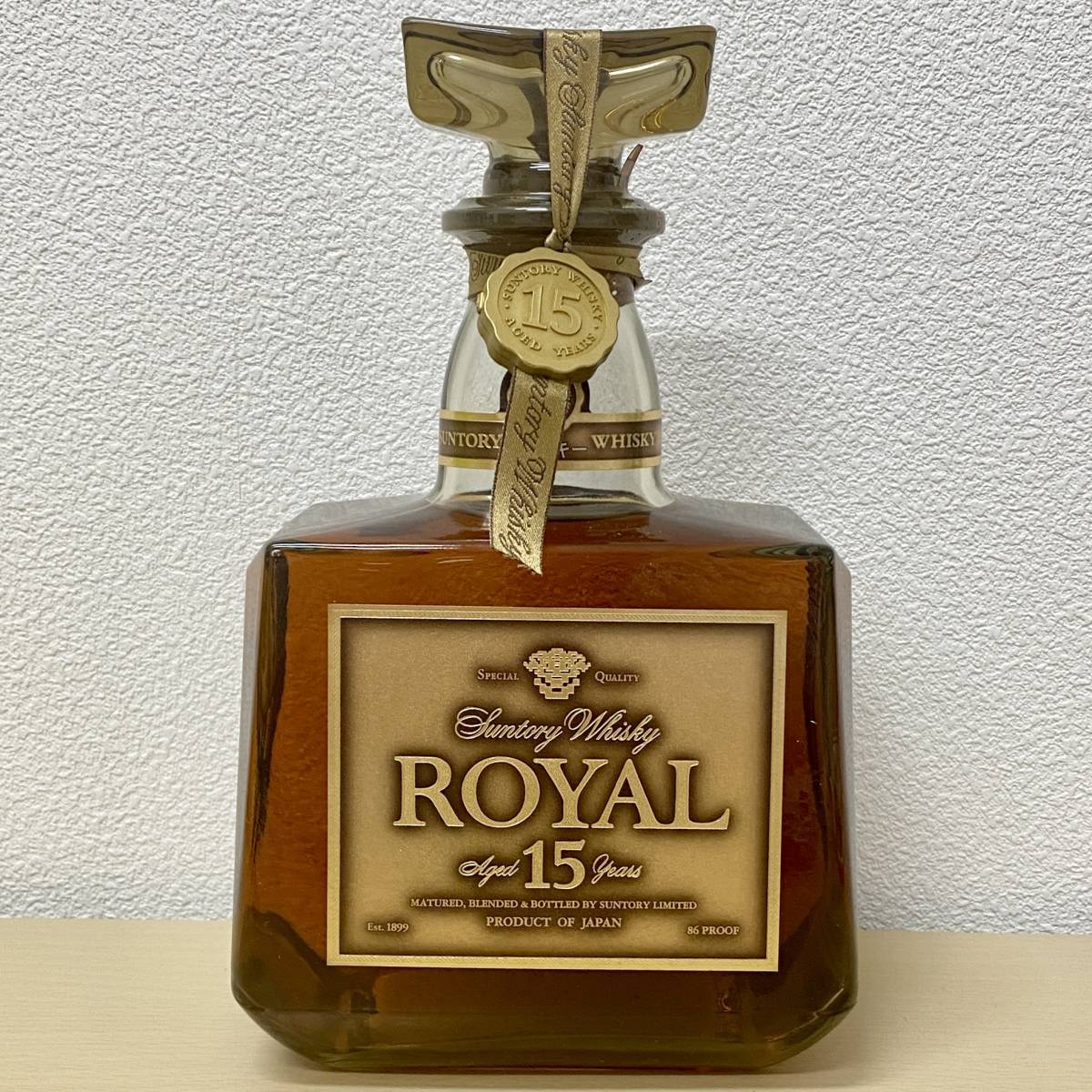 未開栓】SUNTORY ROYAL 15年 ウイスキー 43% 750ml ゴールドラベル