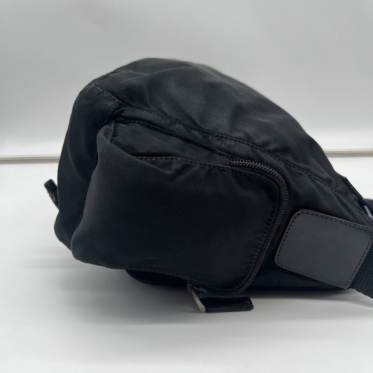 1円【激レア・超美品】PRADA プラダ ショルダーバッグ ボディバッグ ダブルフラップ サフィアーノレザー ナイロン 三角ロゴ ブラック PRADA プラダ ショルダーバッグ 肩掛け◎ アクセサリーポーチ 1円～極美品プラダ