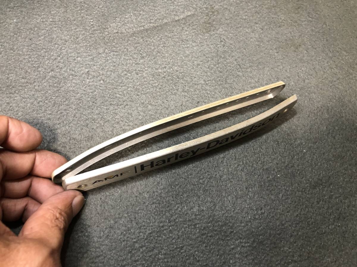 当時物 ハーレー 76年 FLH 純正タンク AMF レストア 加工ベースに