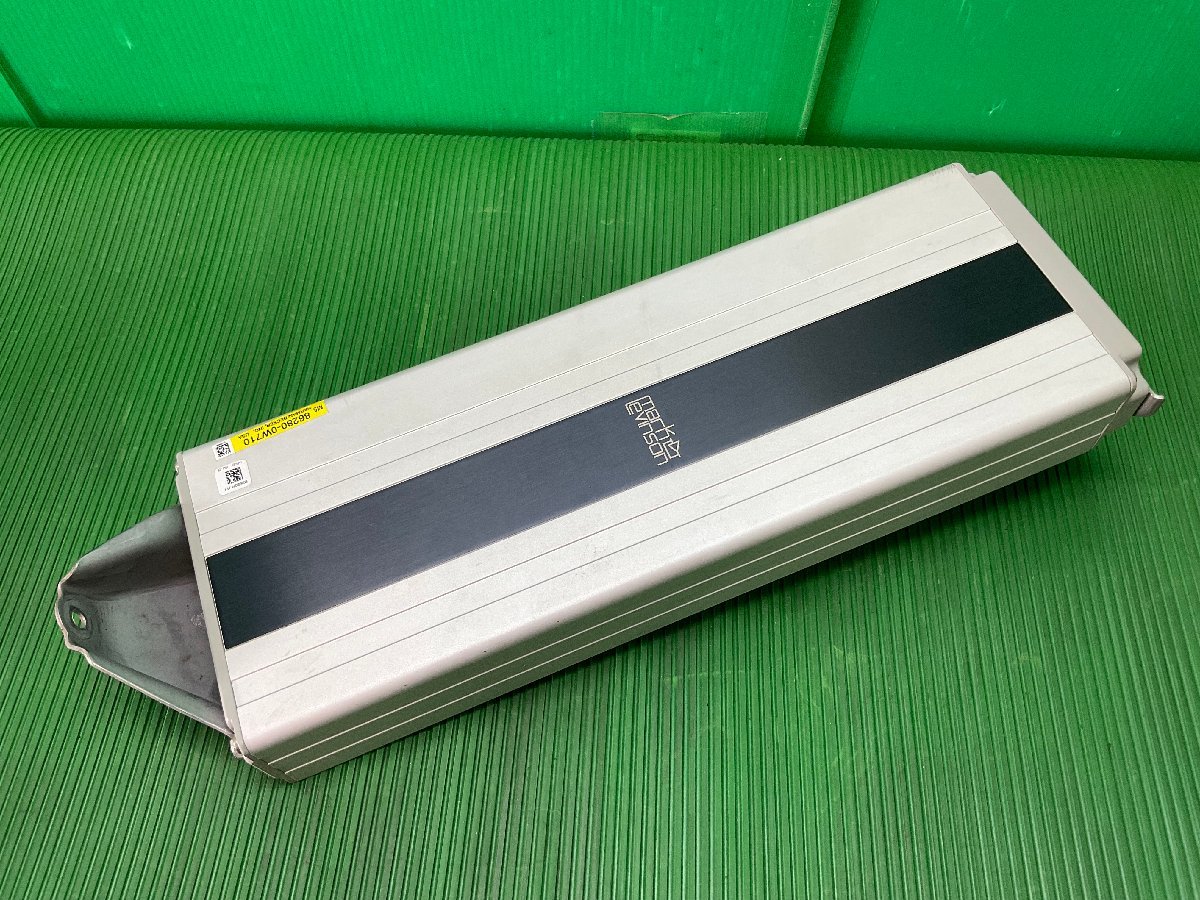 レクサス LS600hl UVF46 純正 マークレビンソン オーディオアンプ