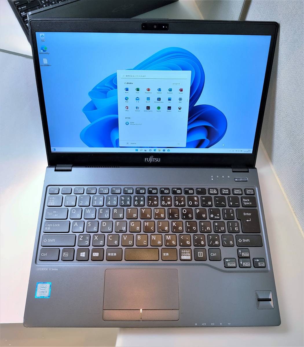 Dell Vostro - Core 0 i5 256GB 8th Intel (1.8GHz) 1 Gen Ram FHD 8GB