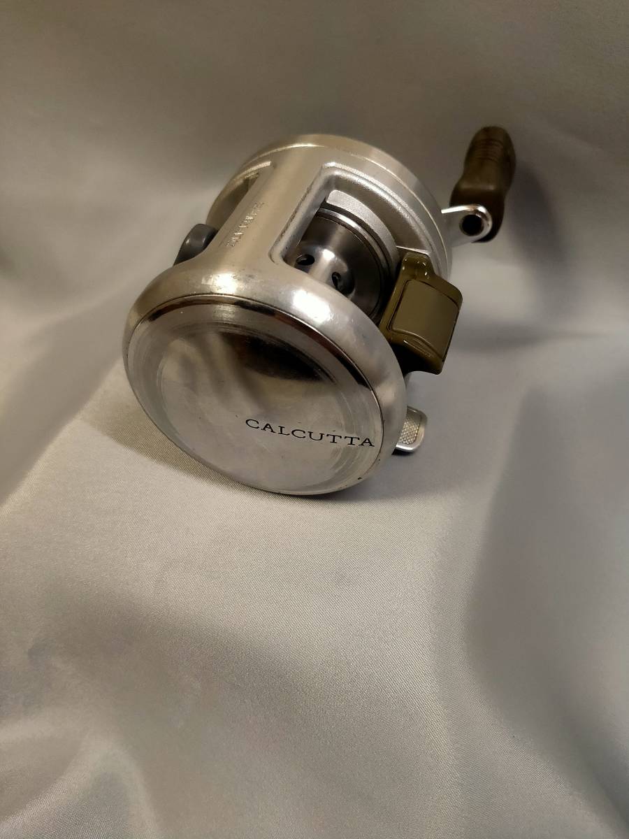 0 シマノ CALCUTTA カルカッタ SHIMANO 公式通販 Shimano シマノ(SHIMANO) 右 ベイトリール 1 - コンクエスト カルカッタ100 価格比較 019578｜アウトドア用品・釣り具