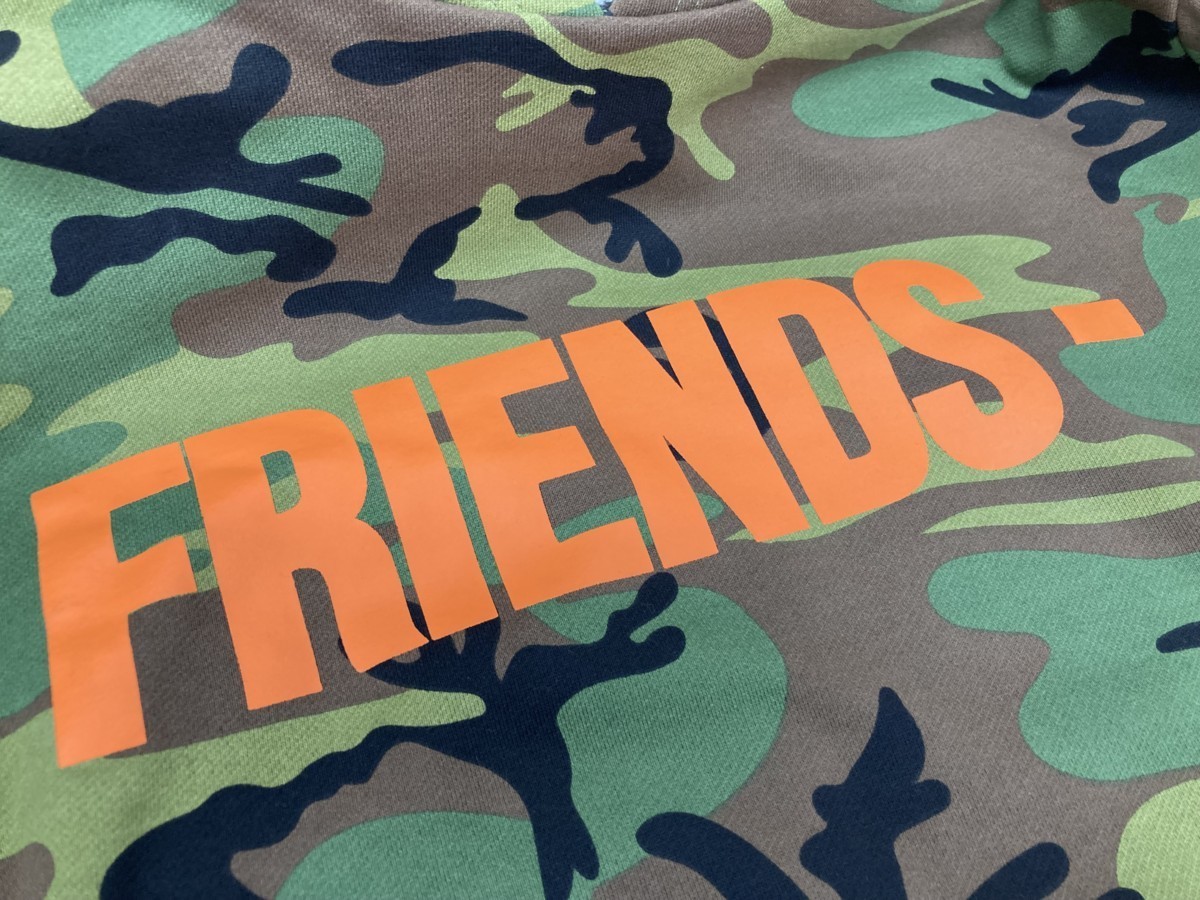 VLONE (ヴィーロン) FRIENDS CAMO HOODIE フレンズ スエット フーディー パーカー XL 迷彩 カモ メンズ/028 VLONE FRIENDS ヴィーロン カットソー ロンT Gem