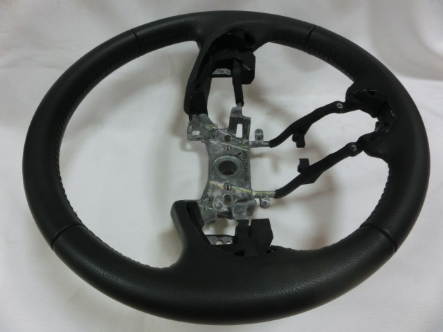 ★ホンダ ヴェゼル RU1 RU2 RU3 RU4 フィット GK3 GK5 GP5 GP6 グレイス GM4 GM5 シャトル GP7 GP8 GK8 純正 レザーステアリング 新車外し