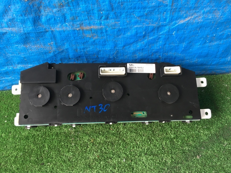 T30/NT30 エクストレイル 後期 スピードメーター 約130890㎞ エクストレイル スピードメーター 後期 公式 約130890㎞ メーターカバー&amp;amp