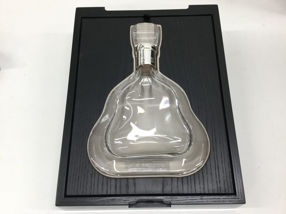 営KZ849-100 【空瓶】Richard Hennessy(リシャールヘネシー) バカラ
