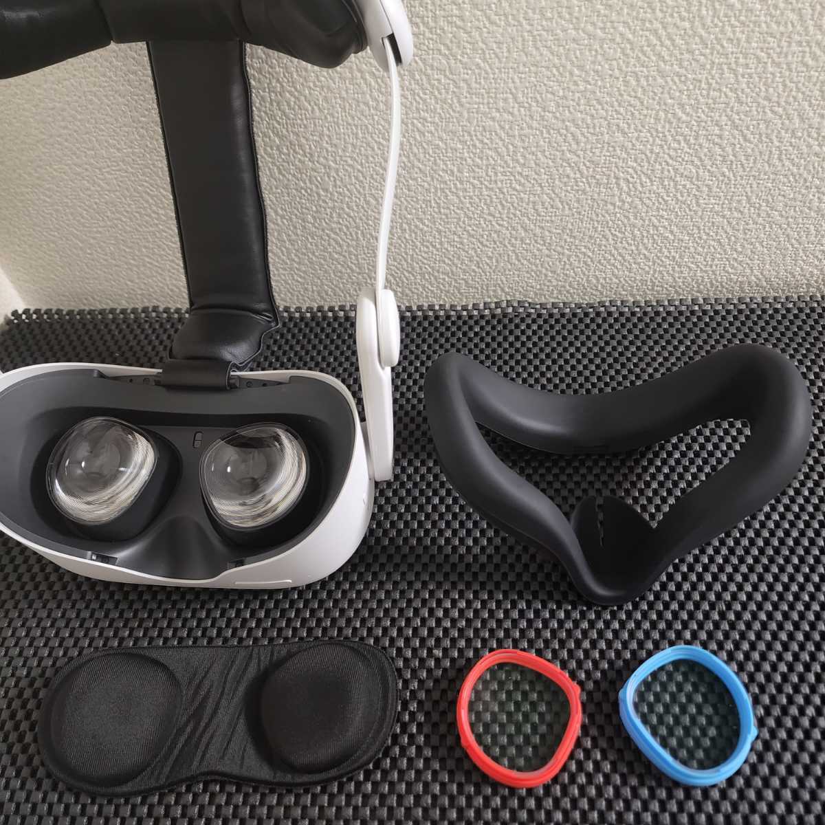Meta Quest 2 完全ワイヤレスのオールインワンVRヘッドセット 128GB 