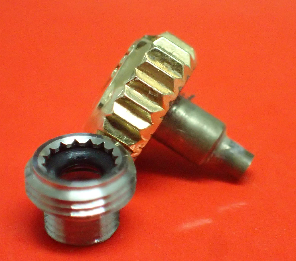 ROLEX ロレックス 純正 リューズ 600-8 6mm 竜頭 金 - メルカリ 