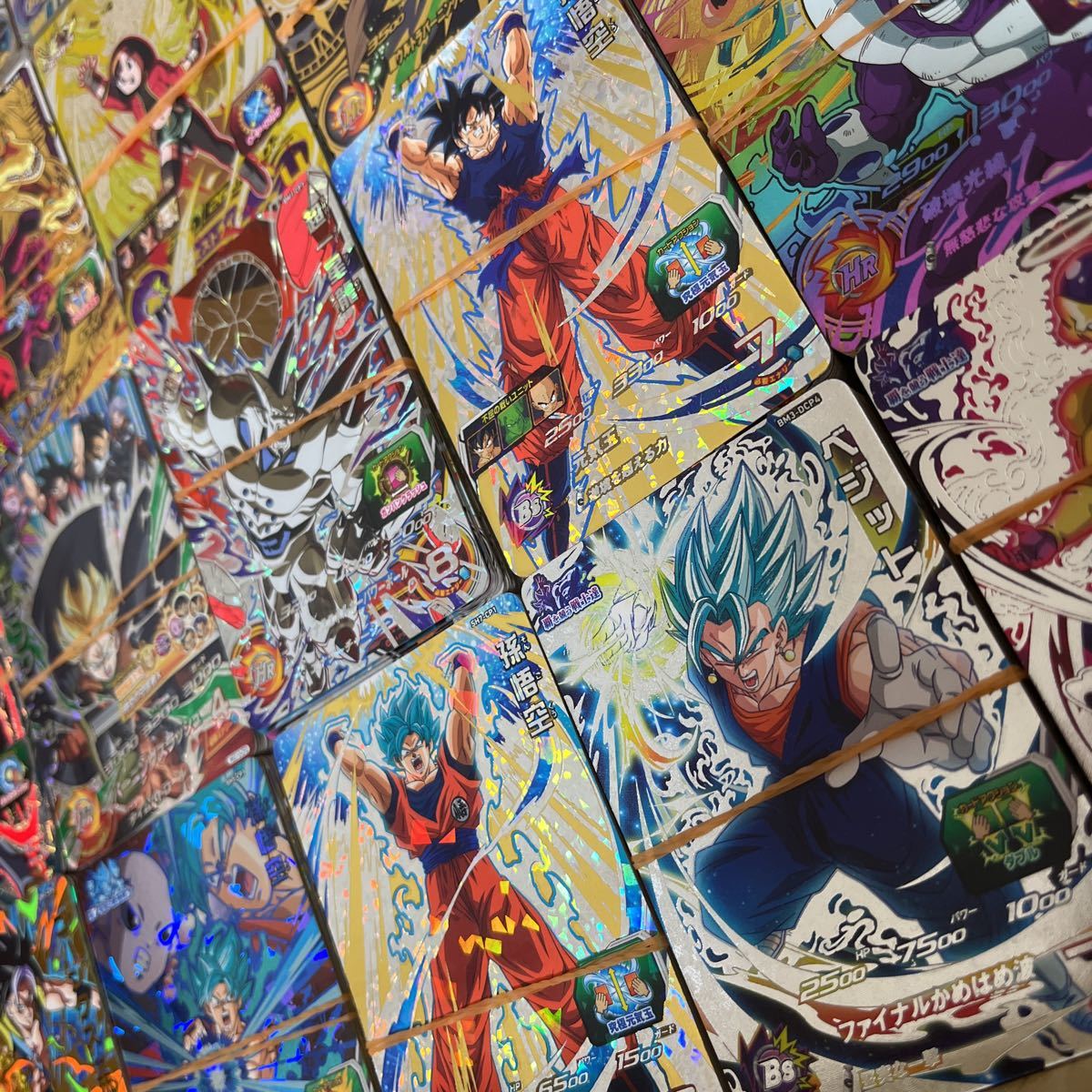 ドラゴンボールヒーローズ 孫悟空 ベジータ まとめ売り ドラゴンボールヒーローズ 孫悟空 孫悟空GT ベジータ GT 孫悟空GT