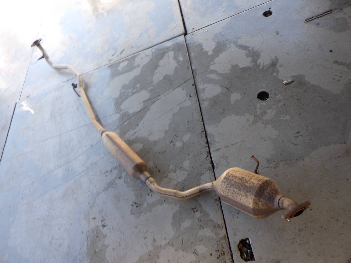 Z　即決！　L235S　エッセ　フロントマフラー