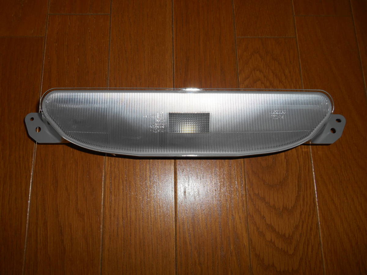 81045-K0020　ヤリス MXPH10～　リヤフォグランプ本体のみ ※スイッチ別売り トヨタ純正部品