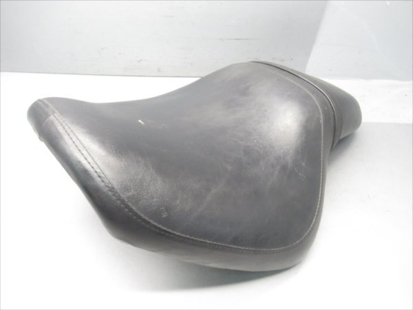 C1R4-0825 ホンダ マグナ250 シート メインシート 純正品 【MC29-100