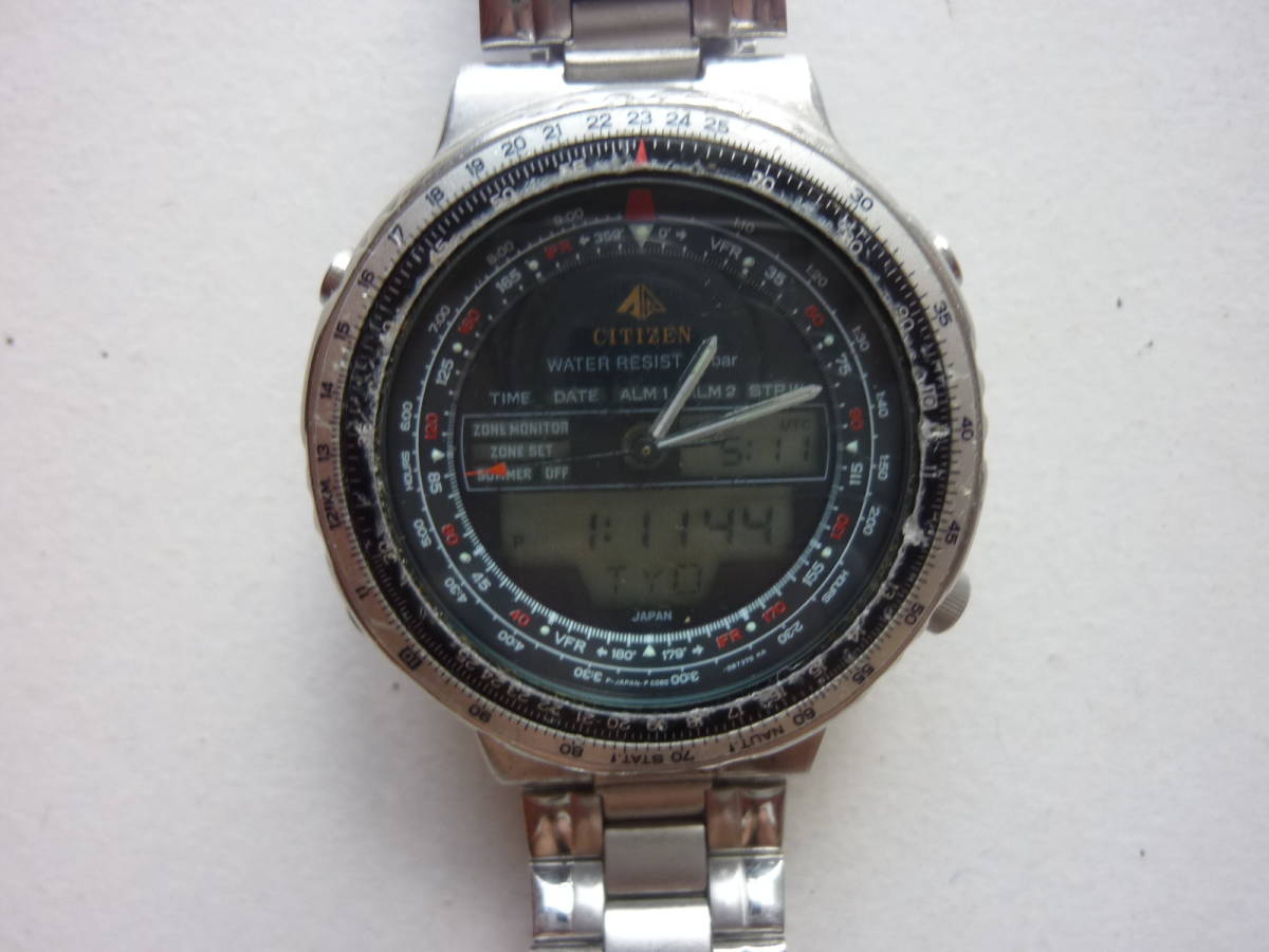 シチズン CITIZEN エコドライブ ビッグ パーペチュアルカレンダー E310 