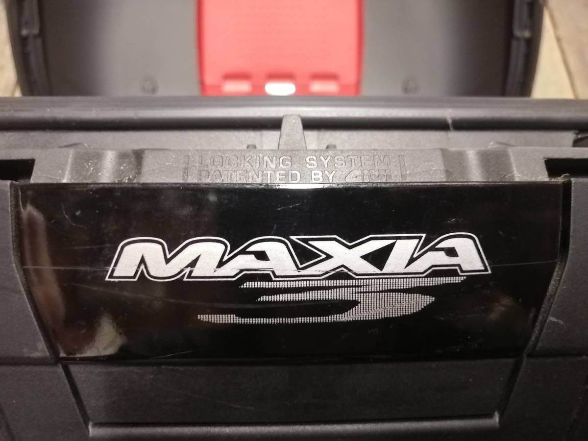 美品 格安 GIVI トップケース モノキーケース 55Lタイプ E55 MAXIA3 