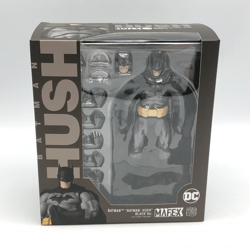 中古】メディコム・トイ MAFEX No.126 BATMAN HUSH BLACK Ver