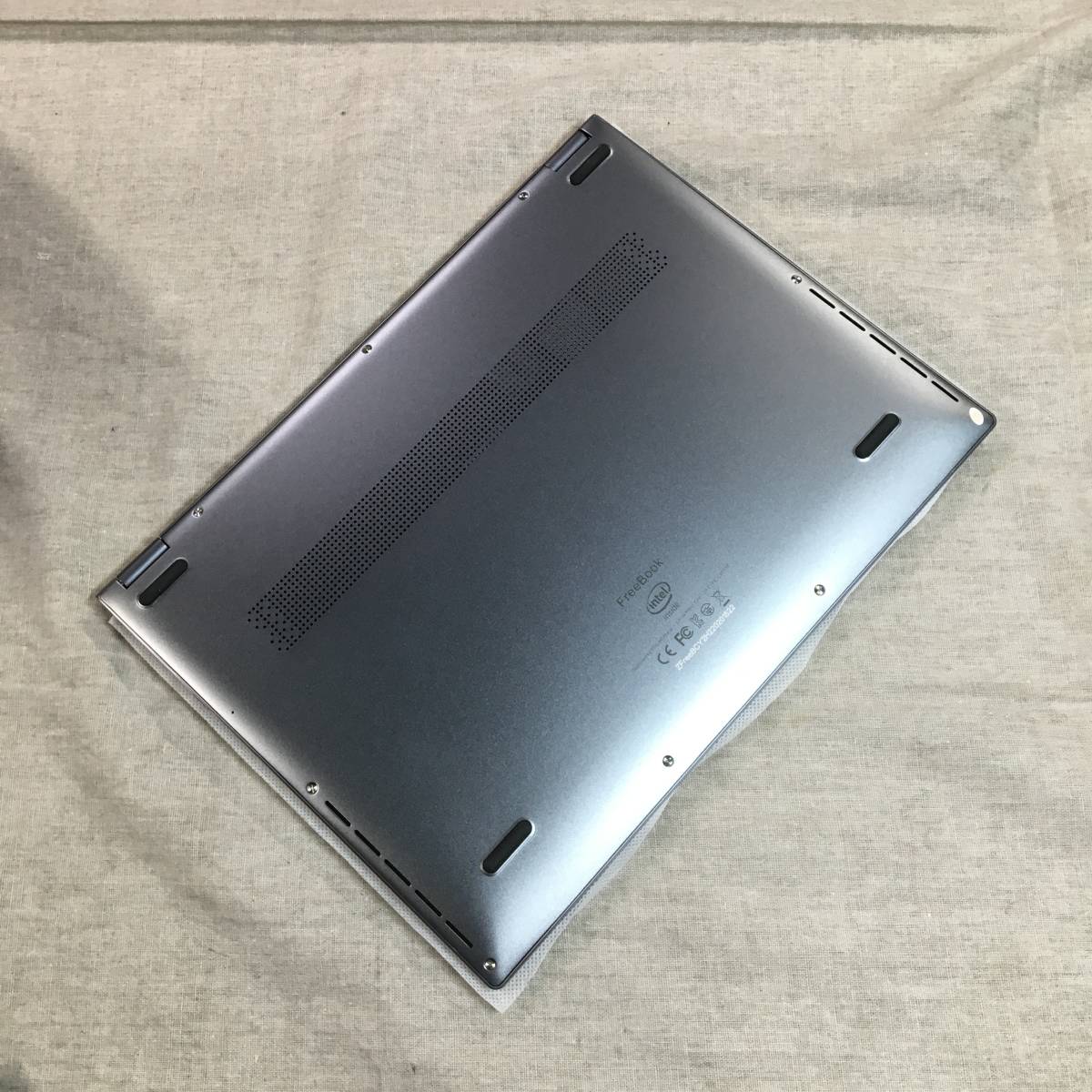 現状品 CHUWI FreeBook Celeron N5100 12+ 512GB (ノートブック