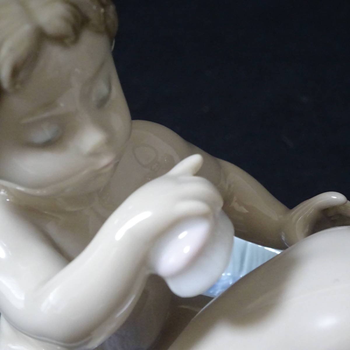 1543002-136】LLADRO リヤドロ 6411/お風呂だよ フィギュリン 陶器人形 